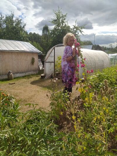  ,   Yulia, 53 ,   ,   , c 