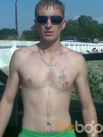  ,   Wlad, 48 ,  