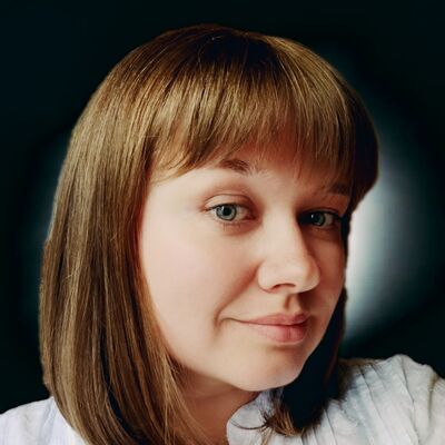 ,   Yana, 38 ,   ,   