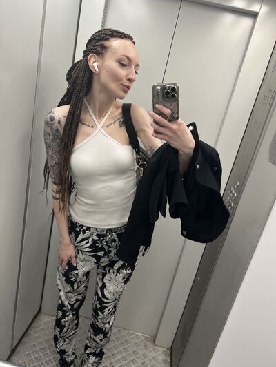  ,   , 33 ,   c 