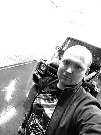  ,   Slava, 32 ,   ,   