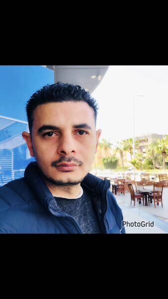  ,   Ali, 25 ,   ,   