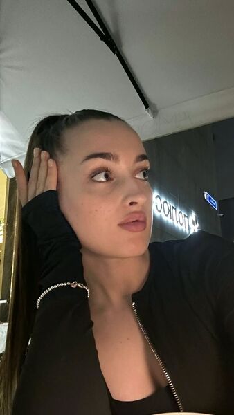  Acala del Rio,   Eva, 26 ,   ,   