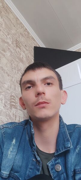  ,   Evgeny, 32 ,   ,   