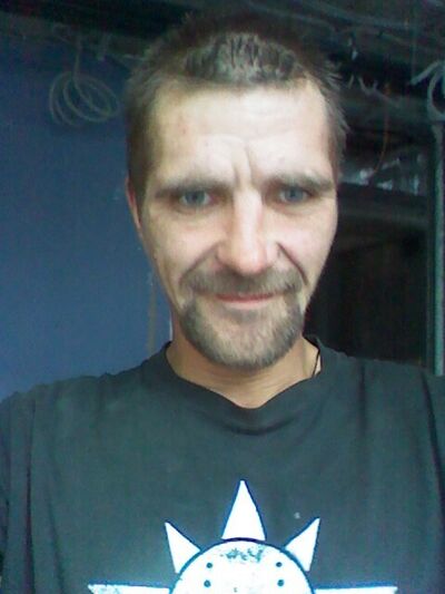  ,   Sergej, 40 ,   