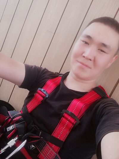  ,   Konstantin, 28 ,   ,   