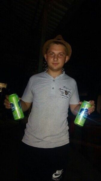  8754376  Sergei, 31 ,    