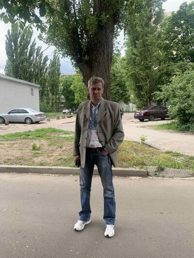  ,   Vlad, 57 ,   ,   