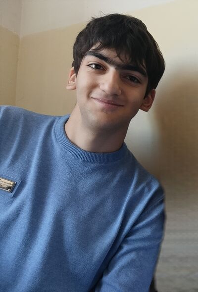  ,   Shizoid, 18 ,   