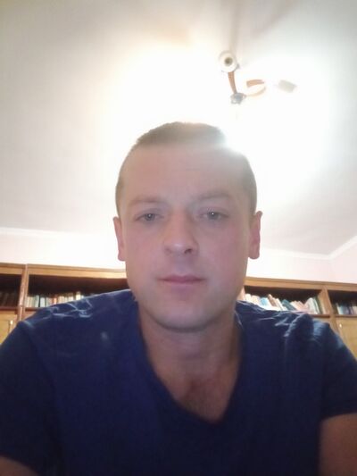  ,   Seroga Bojko, 35 ,   ,   