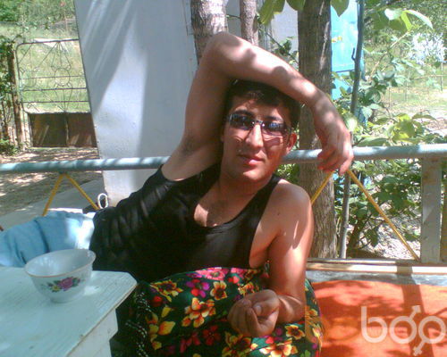  ,   Oskar, 49 ,   
