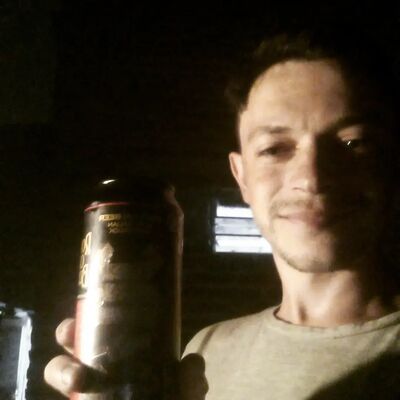  Santa Fe,   John, 32 ,   ,   