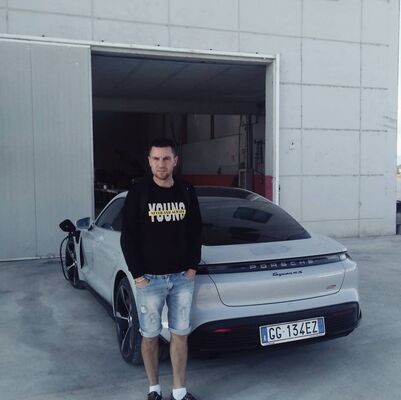  ,   Ivan, 37 ,   ,   