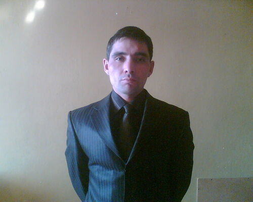  ,   Tim, 45 ,   