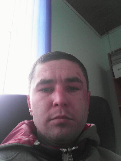 ,   Andrei, 33 ,   