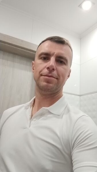  ,   Aleksandr, 44 ,   ,   
