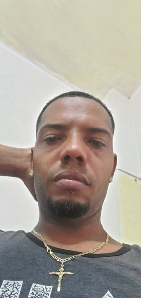  ,   Yosniel, 36 ,   ,   