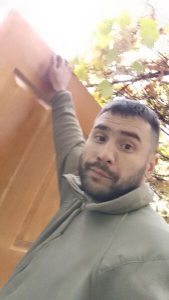  ,   Mikhail, 36 ,  