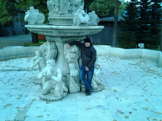  ,   Viktor, 44 ,   ,   , c 