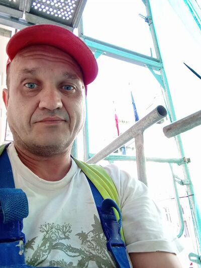  ,   Yurij, 49 ,   ,   