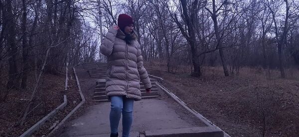  --,   Lena, 27 ,   ,   , 