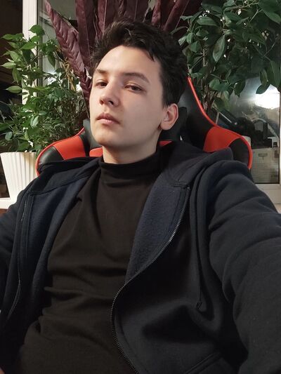  ,   Nikolay, 20 ,   ,   