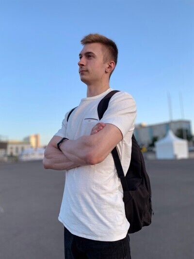 20368296  Alexey, 27 ,    