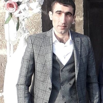  ,   David, 35 ,  