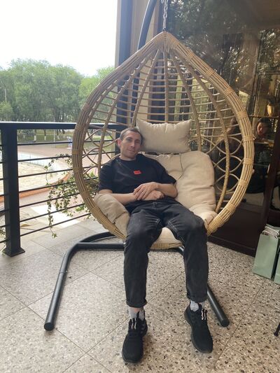  ,   Ruslan, 33 ,   ,   , c 