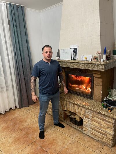  ,   Oleg, 32 ,   ,   , c , 