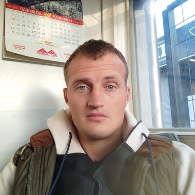  Podgorica,   Mirko, 37 ,   ,   