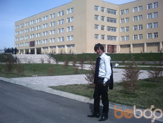  1823736  Behruz, 32 ,    