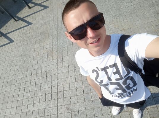  -,   , 32 ,  
