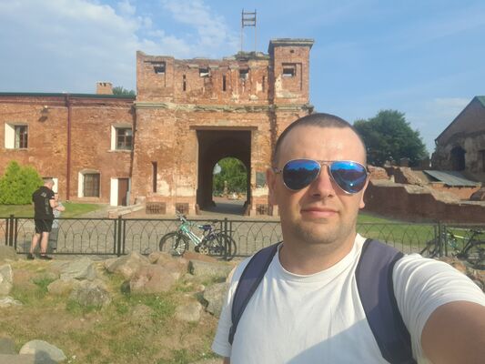  ,   YURY, 37 ,   ,   