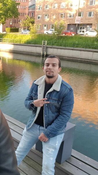  ,   Houssam, 33 ,   ,   