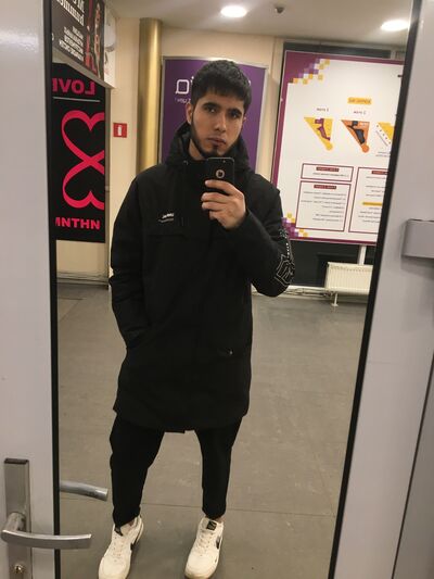  -,   Shoxrux, 26 ,   ,   