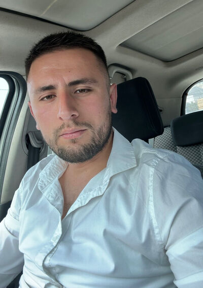  Holstein,   Miki, 27 ,   ,   