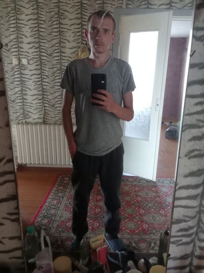  ,   Malik, 24 ,   c , 