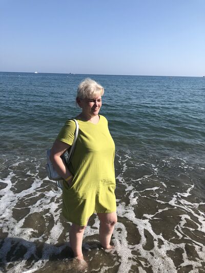  ,   , 52 ,   c 