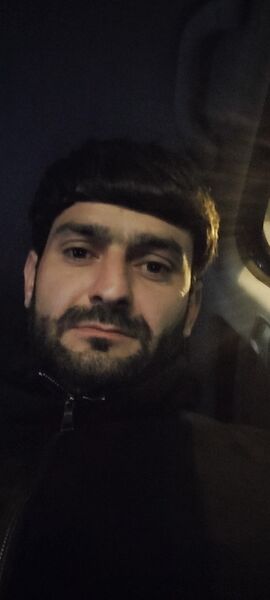  ,   Arman, 34 ,   ,   