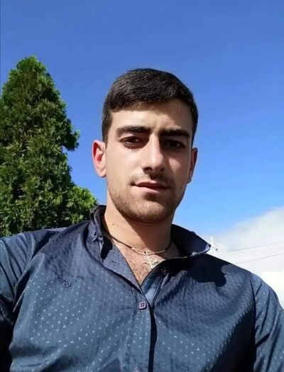  ,   Yasha, 28 ,   ,   