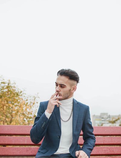  -,   , 27 ,   