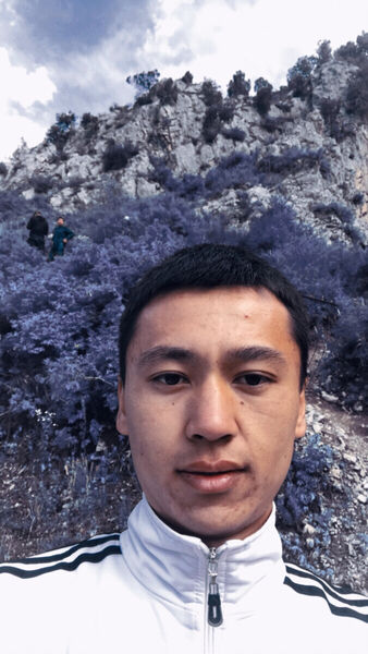  ,   Artur, 27 ,   ,   , c 