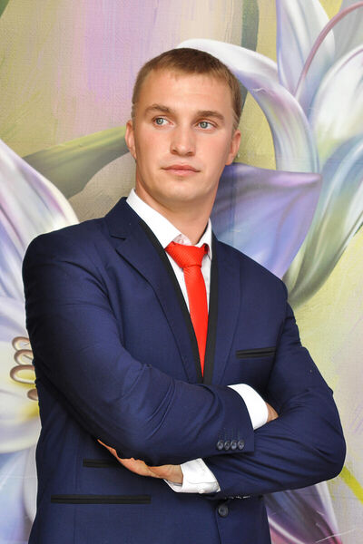  ,   Denis, 33 ,   ,   , c 