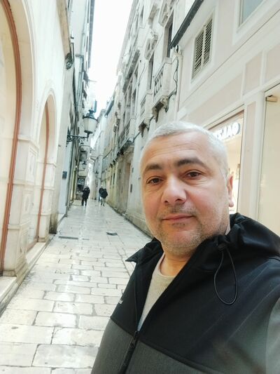  ,   Rzi, 49 ,   ,   