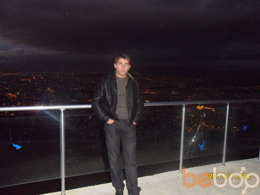  ,   Paata, 35 ,  