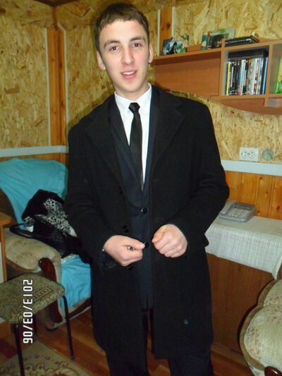  ,   Gosha, 33 ,   