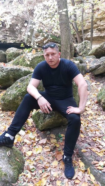  ,   Vlad, 39 ,   ,   