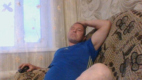  ,   Aleks, 45 ,   