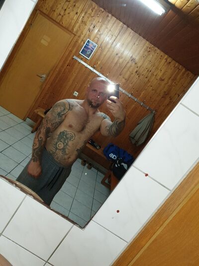  Kaiserslautern,   , 44 ,   ,   